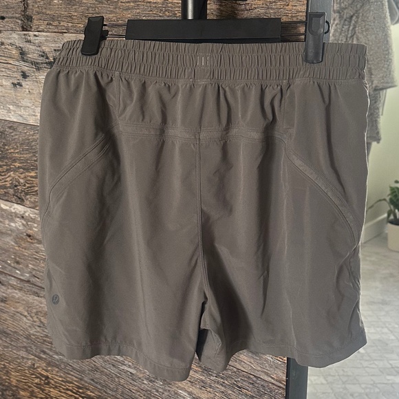 Lululemon Pace Breaker 5” Shorts in Rover - Picture 4 of 11